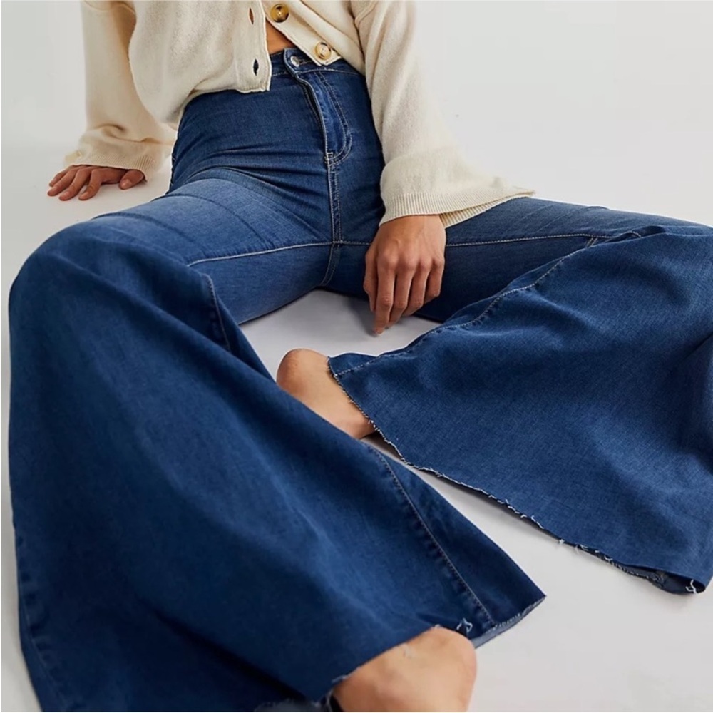 We The Free People Womens Jeans Just Float On Flare Denim High Rise Stretch - Picture 2 of 11